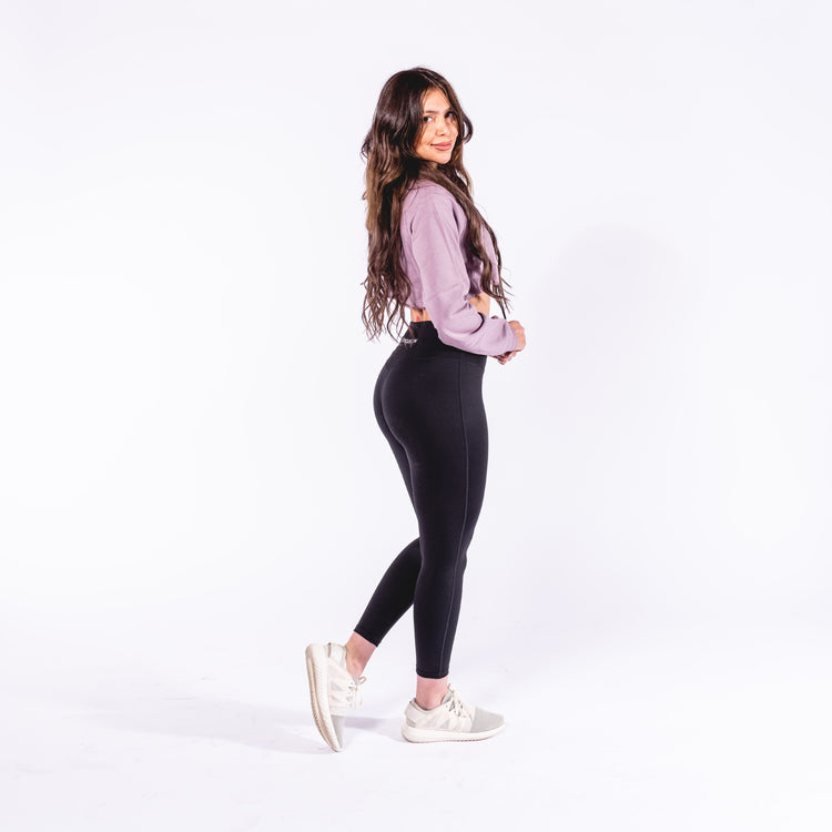 Crop-top Crewneck Sweaters - Junglegym Athletics